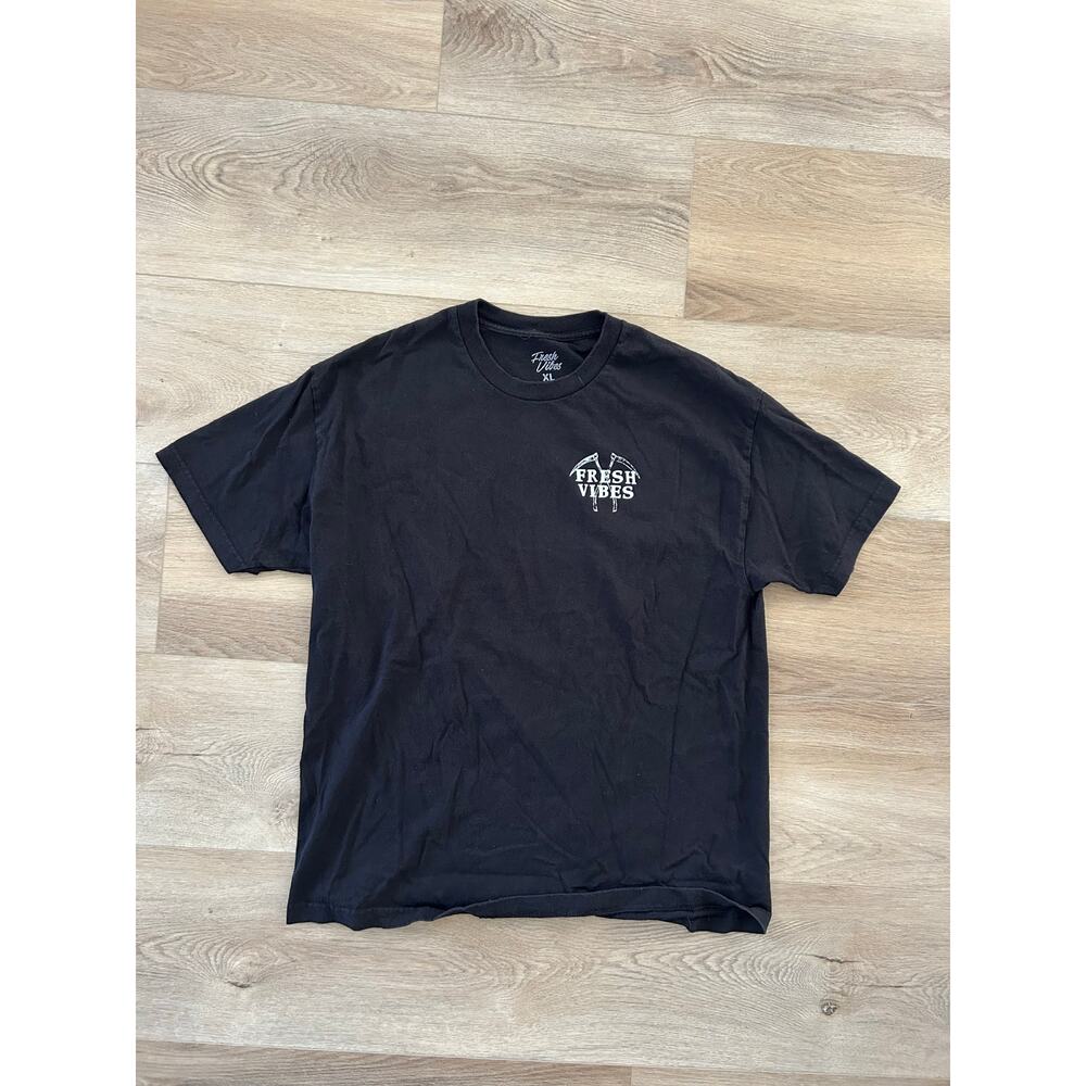 FRESH VIBES | T-SHIRT
